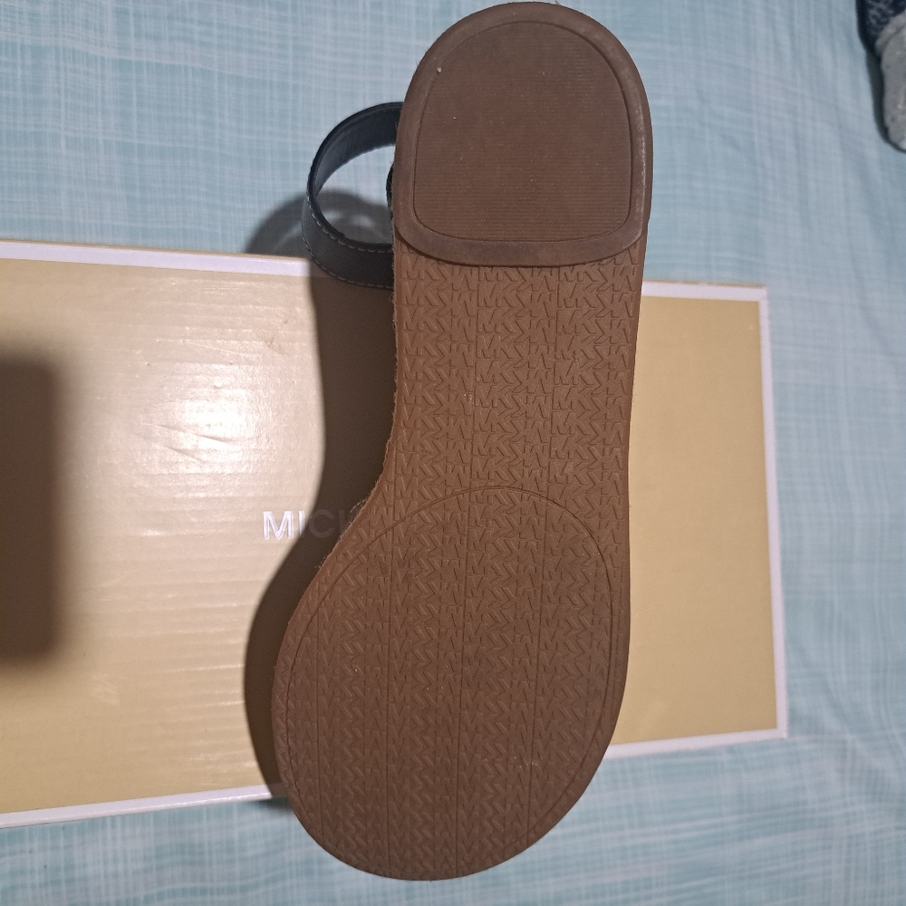 MICHAEL KORS SANDALS - Picture 5 of 6